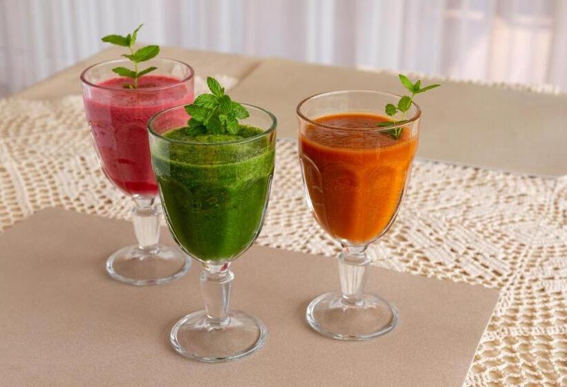 تختخواب و صبحانه Willa Jerrego