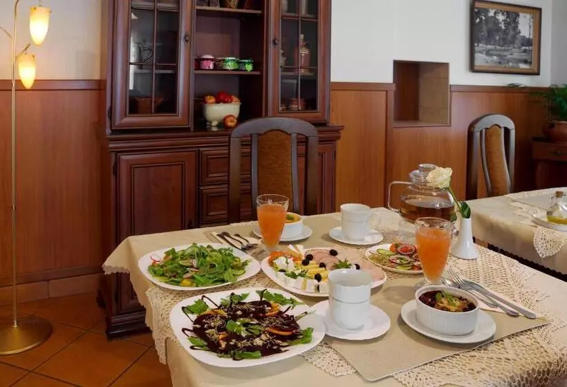 ベッドアンドブレックファースト Willa Jerrego