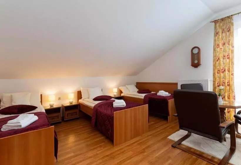 ベッドアンドブレックファースト Willa Jerrego