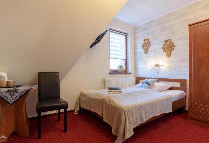 تختخواب و صبحانه Willa Joanna