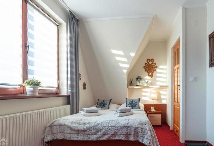 تختخواب و صبحانه Willa Joanna