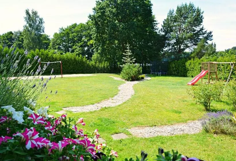 Aamiaismajoitus (B&B) Willa U Piotra