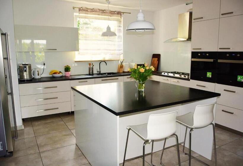 צימר Willa U Piotra