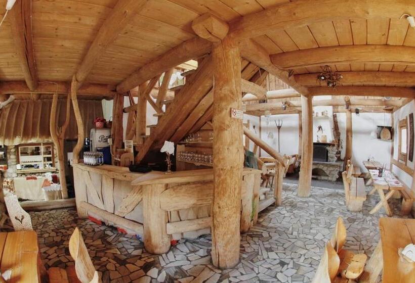 Aamiaismajoitus (B&B) Zajazd Tatrzanski