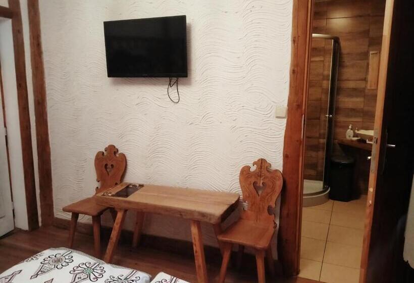 Aamiaismajoitus (B&B) Zajazd Tatrzanski