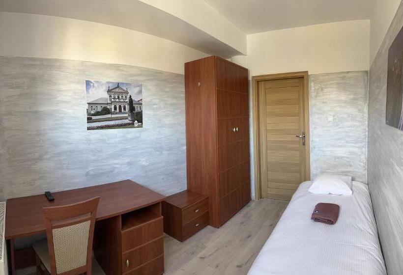 Hostel Radom