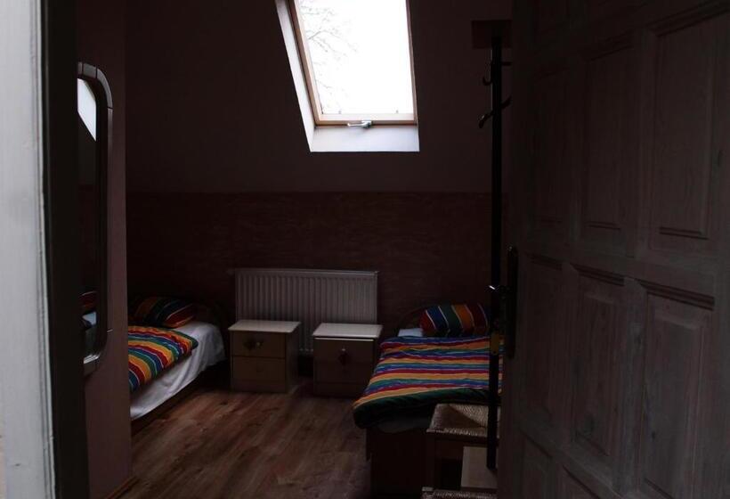 فندق Dom Nad Rozlewiskiem