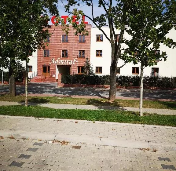 هتل I Restauracja Admirał