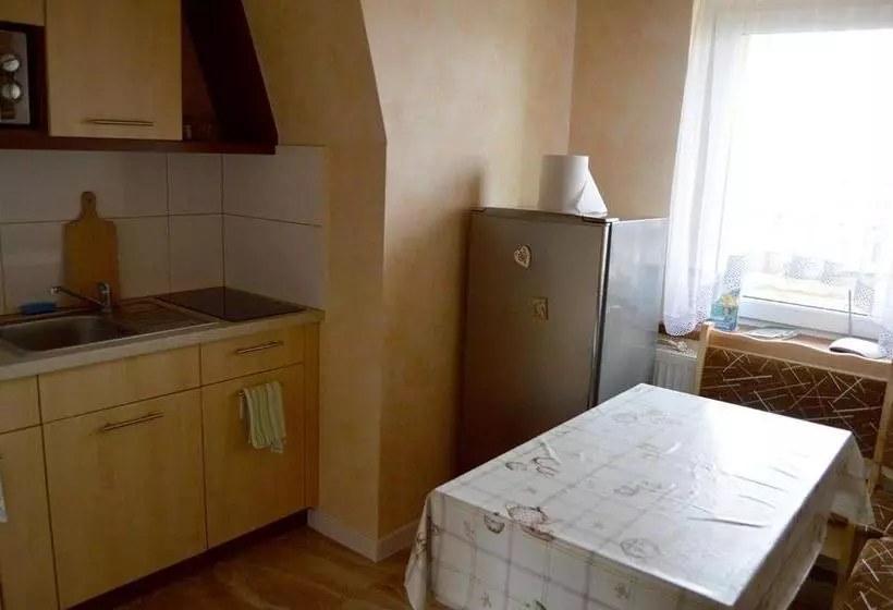 ホテル Pokoje Gościnne U Marysi