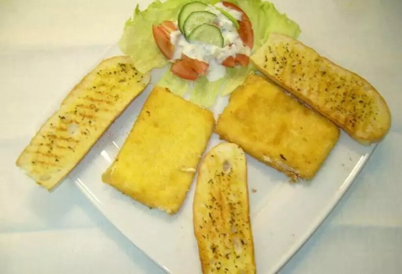 ホテル Tawerna Akropolis