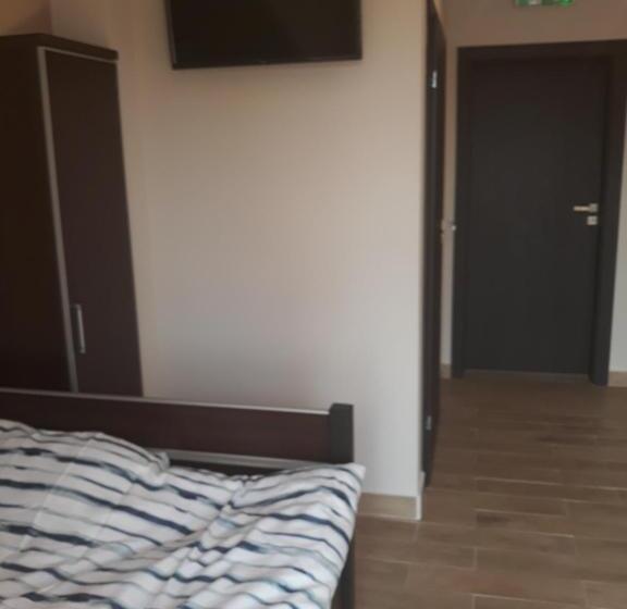 בית מלון כפרי Tawerna Akropolis