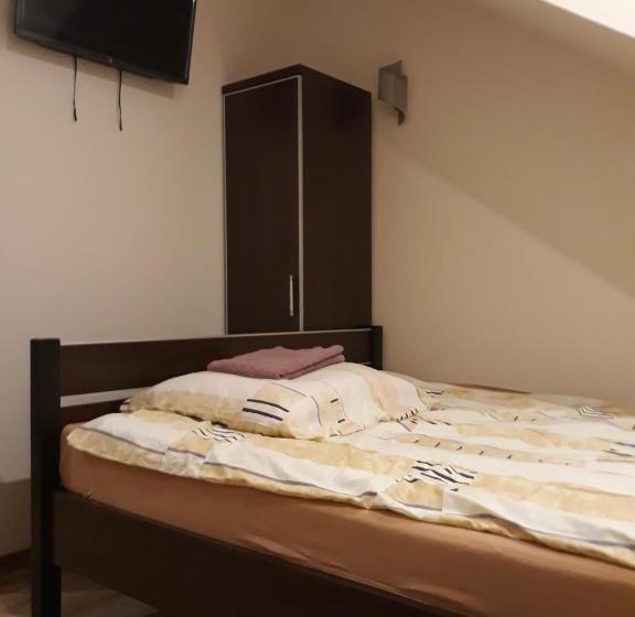 בית מלון כפרי Tawerna Akropolis