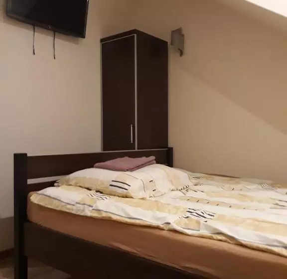 ホテル Tawerna Akropolis