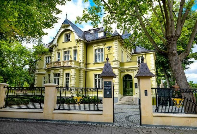 בית מלון כפרי Villatoro