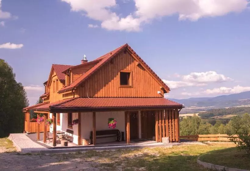 Hotelli Widokowa Osada