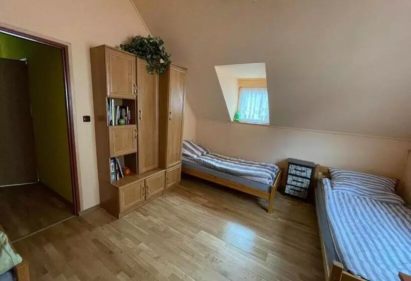 Hotelli Zacisze Osławy Agroturystyka