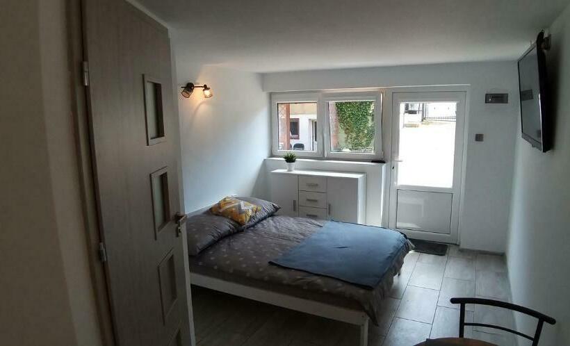 膳宿费 Gniazdo. Apartamenty, Pokoje