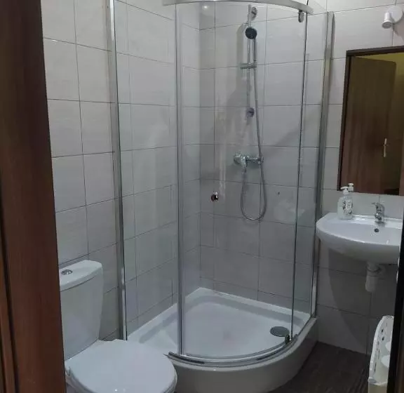 Majatalo Pokoje Tanie Spanie