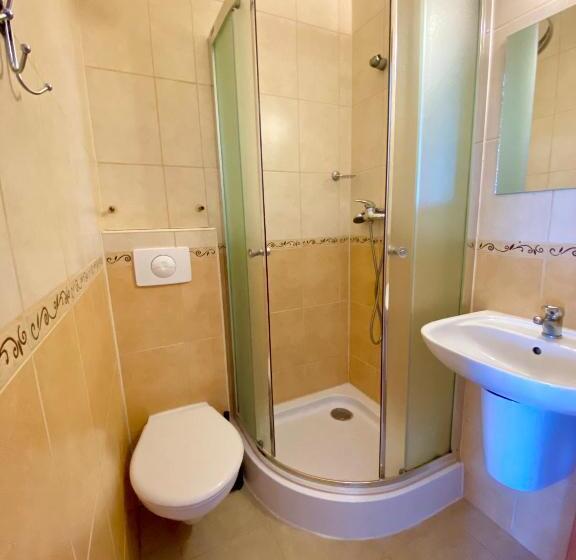 פנסיון Willa Octavia