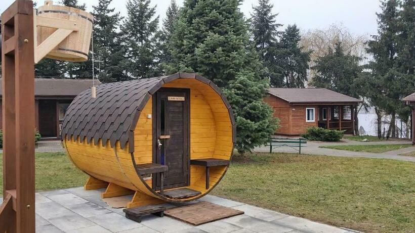 리조트 Ab Domki Całoroczne Nad Jeziorem