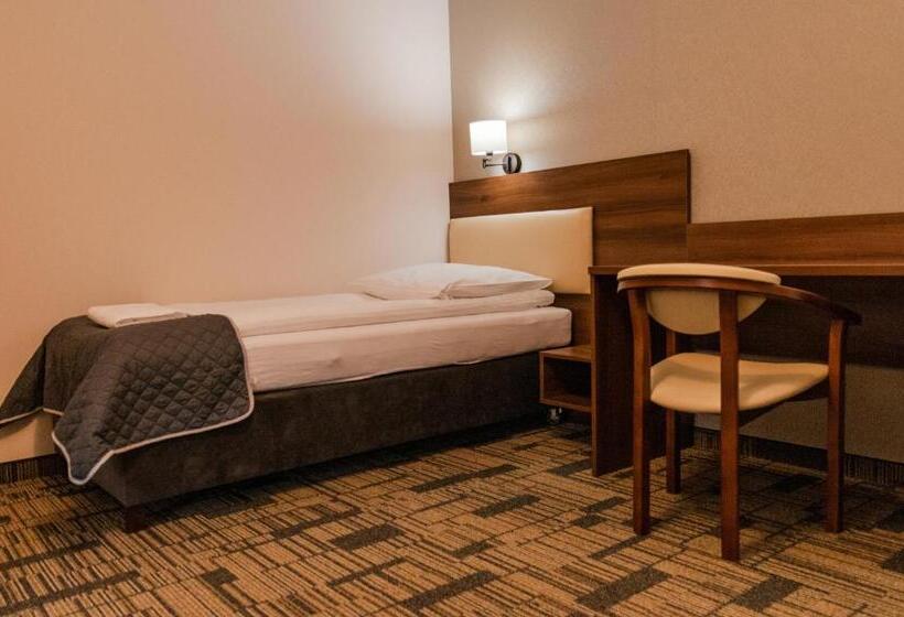 리조트 Centrum Promocji Leśnictwa W Mucznem