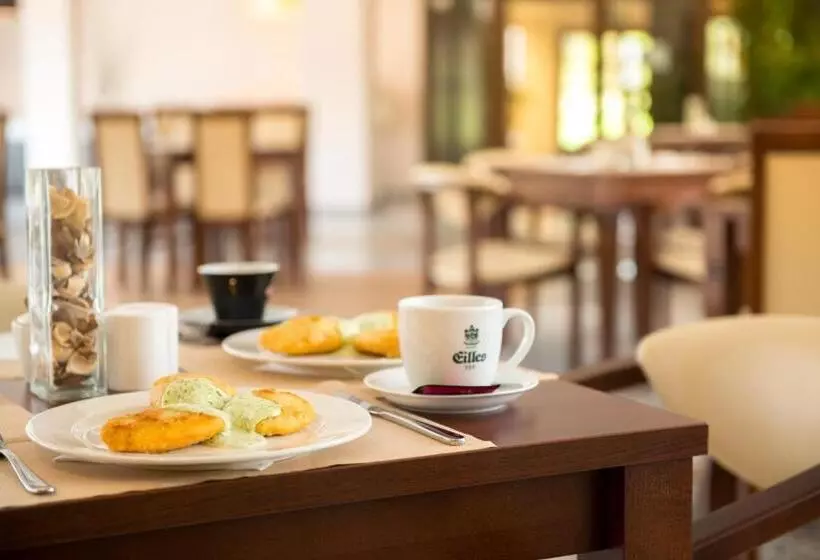 Lomakeskus Centrum Promocji Leśnictwa W Mucznem