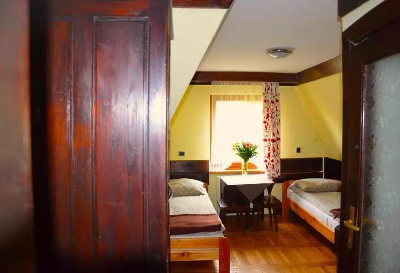 Lomakeskus Ośrodek Wypoczynkowo Szkoleniowy Halny