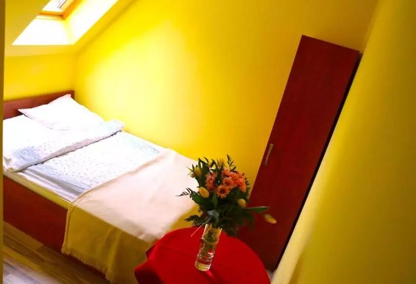 Lomakeskus Ośrodek Wypoczynkowo Szkoleniowy Halny