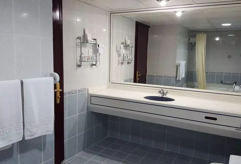 Al Bustan Hotels Flats