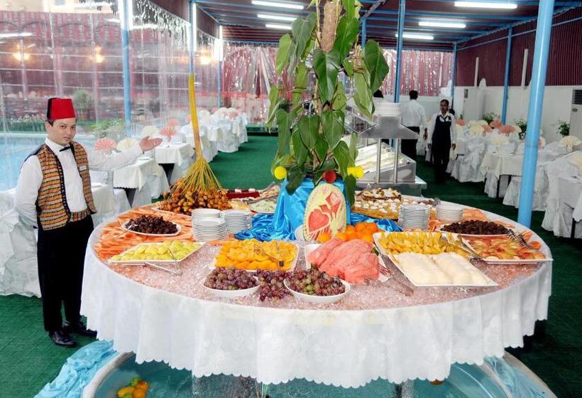 Al Bustan Hotels Flats