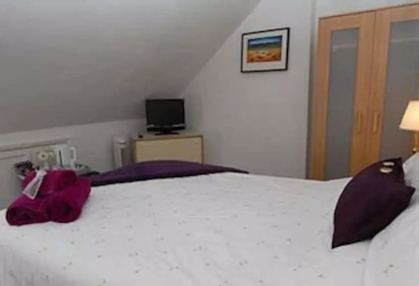 تختخواب و صبحانه Anchor House