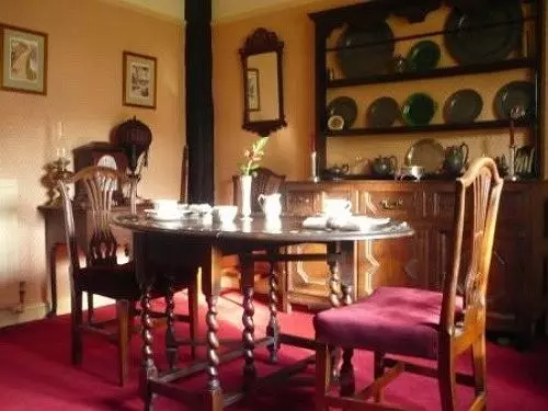 مبيت وإفطار Argyll Cottage