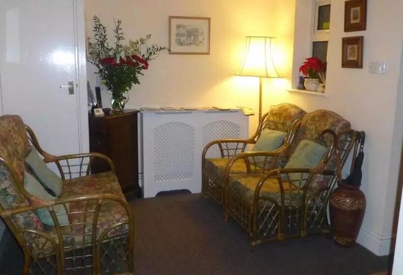 住宿加早餐  Beech Lodge Guest House