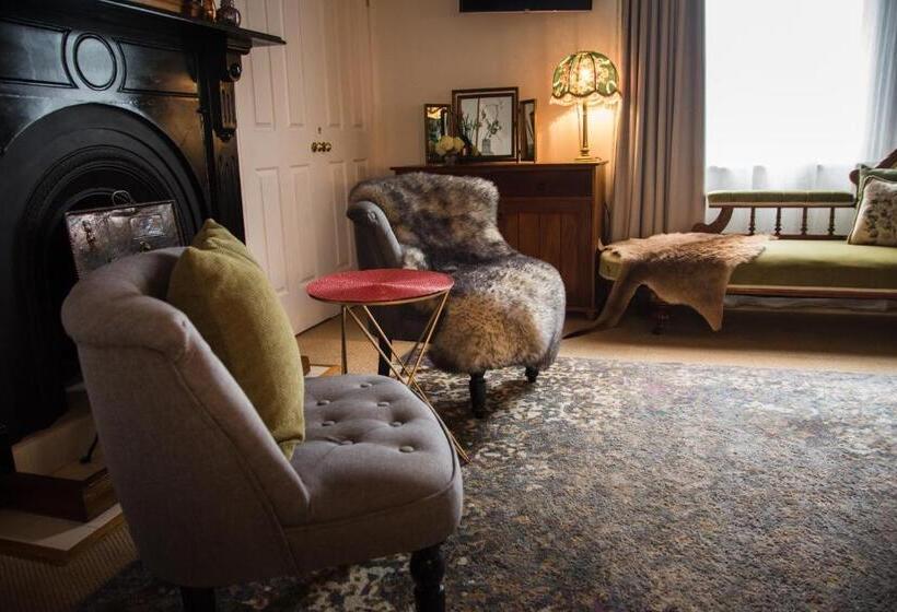 Bed and Breakfast Cambridge House