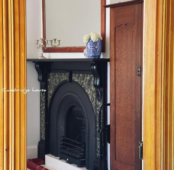 Bed and Breakfast Cambridge House