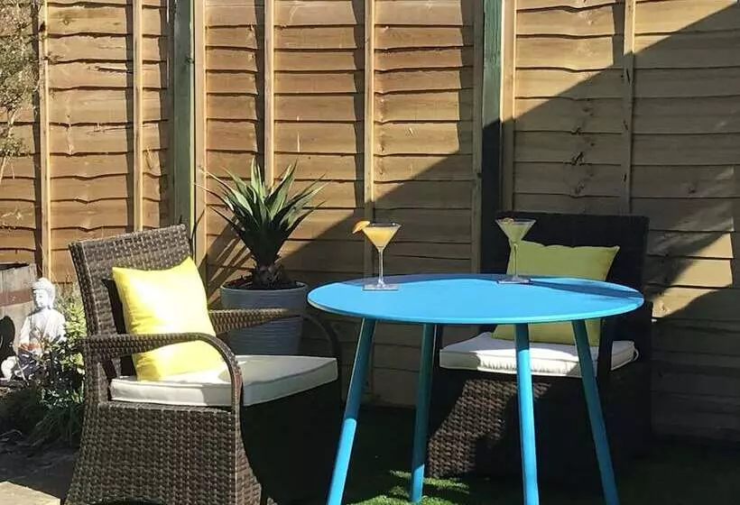 ベッドアンドブレックファースト Koala Cottage