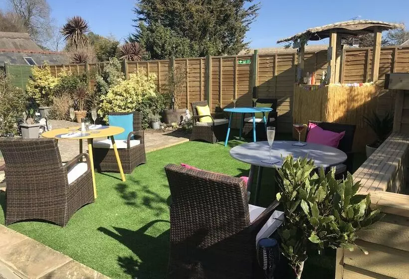 ベッドアンドブレックファースト Koala Cottage