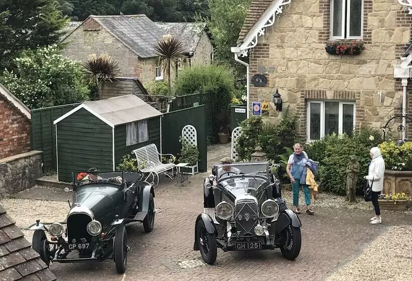 ベッドアンドブレックファースト Koala Cottage