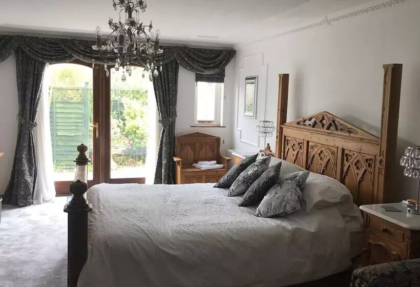 ベッドアンドブレックファースト Koala Cottage