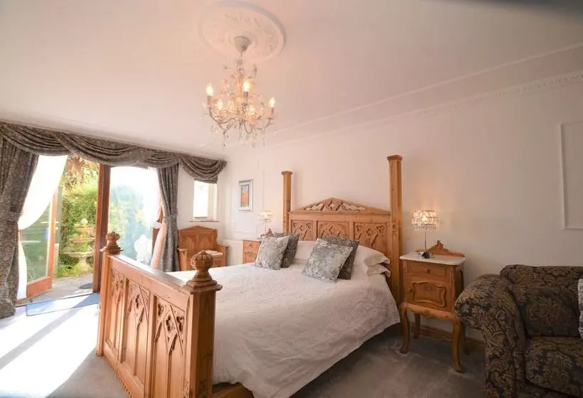 ベッドアンドブレックファースト Koala Cottage