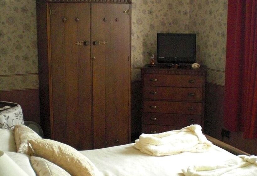 ベッドアンドブレックファースト Stafford House Guest House