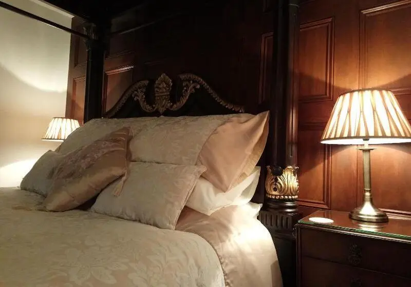 ベッドアンドブレックファースト Stafford House Guest House