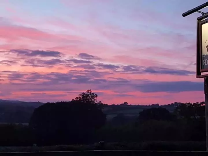 צימר The Flying Fish Stables