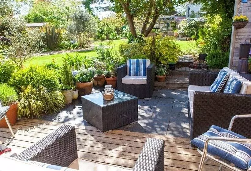 Birch House Bed & Breakfast