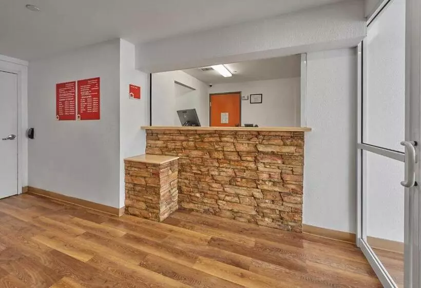 Extended Suites Monterrey Aeropuerto