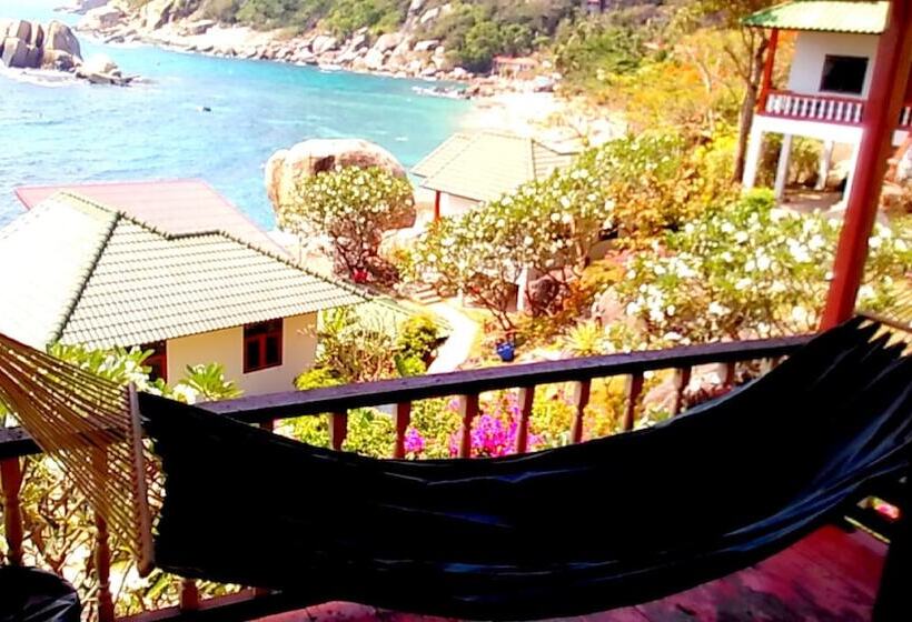 Family Tanotebay Resort