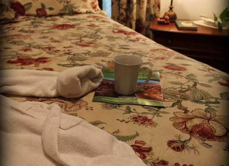 Hidden Springs Bed And Breakfast