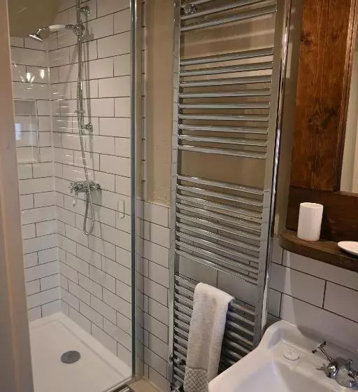 Holly Lodge Boutique B&b