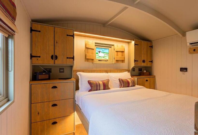 Holly Lodge Boutique B&b