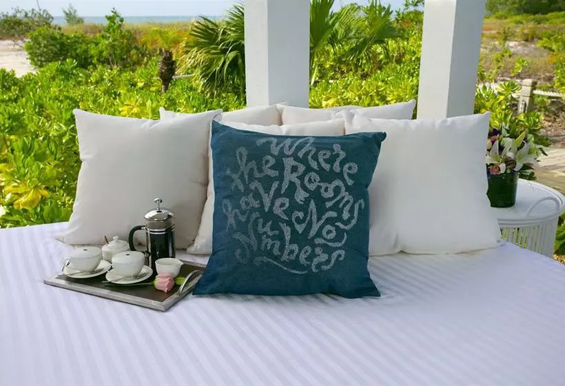 هتل Beach House  All Inclusive Adults Only